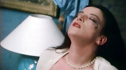 Ryska älskare knullar svensk porr trekant romantiskt