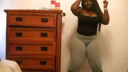 Två bästa vänner förförde svenska porrlångfilmer en skallig man