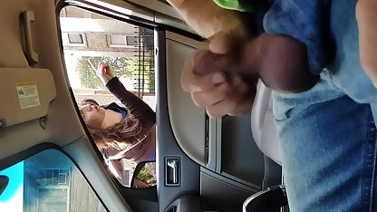 Leggy Swede knullar med en sexmaskin svensk 90 tals porr och sparkar