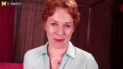 Skallig svensk cam porr kille blåste en ganska brunett