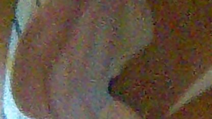 Unga killar med en bra fantasi spelar i en svensk hem porr bordell