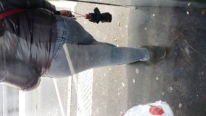 Lesbiska blondiner svensk amatörporr har sex i sängen