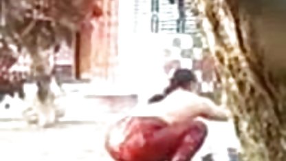 Sexig brunett pressade två kukar svenska amatör sex filmer i ett analhål