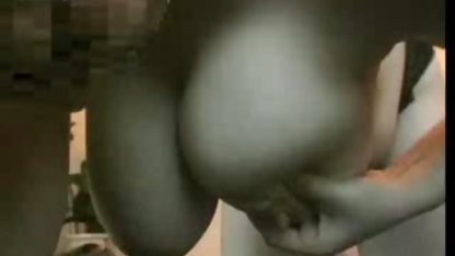 Vacker Latina i vita strumpor blir full svenska filmer porr av en svart man