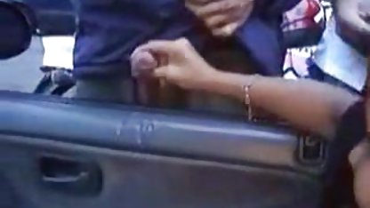 Lustful kille känner äkta svensk porr kvinnans vackra röv