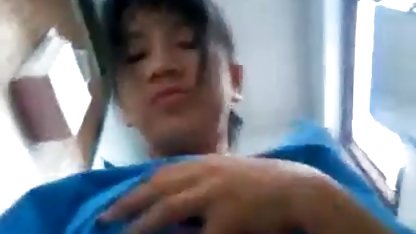 Hustrun ringde till sin kåta svenska damer vän och gispade med henne och sin man