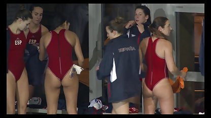 Mogen kvinna i strumpor visade stora bröst amatör svensk sex