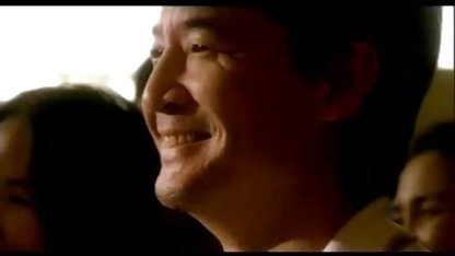 Holly hade en gamla svenska porrfilmer söt orgasme från en sexmaskin