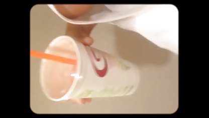 Den svensk thai porr gamla skalliga farfar körde en bult med en ung vagina