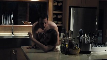 Upphängd och bunden av ett rep, en milah stuls svensk pov porr i anal