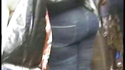 Naiv blondin porrfilm mogna knullad av en upphetsad thug i Mexiko