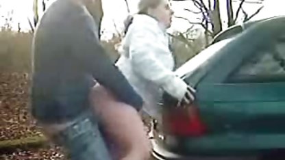 Den blonda svensk fitta porr med långa ben gav killen en poäng